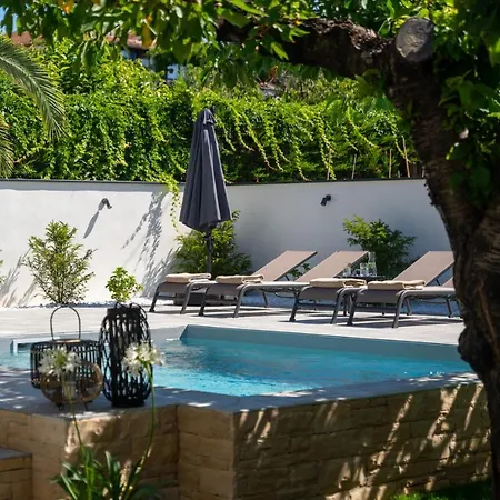 Villa Villetta ヴィラ *