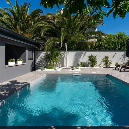 Villa Villetta ヴィラ